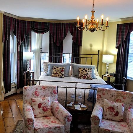 Elms Of Camden Bed & Breakfast ภายนอก รูปภาพ