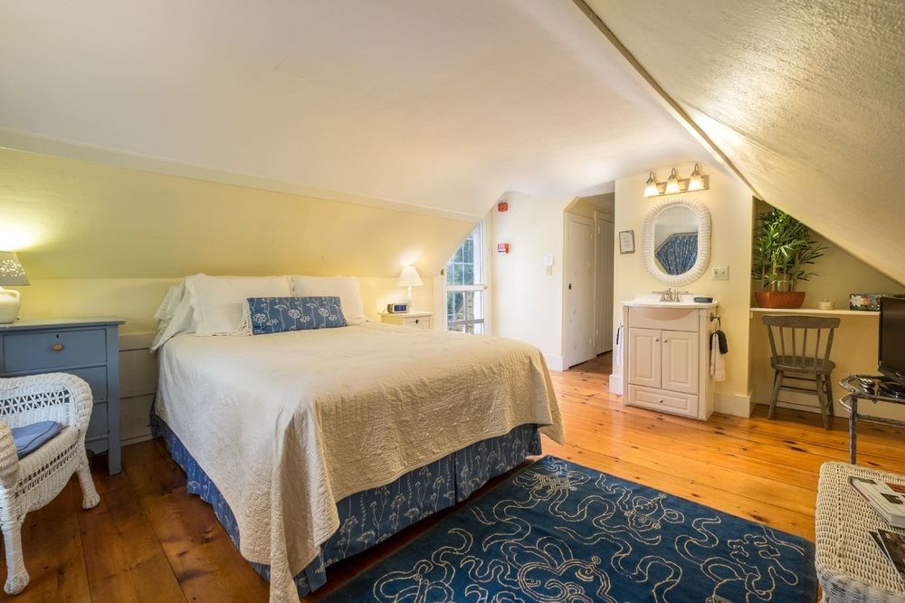Elms Of Camden Bed & Breakfast ภายนอก รูปภาพ