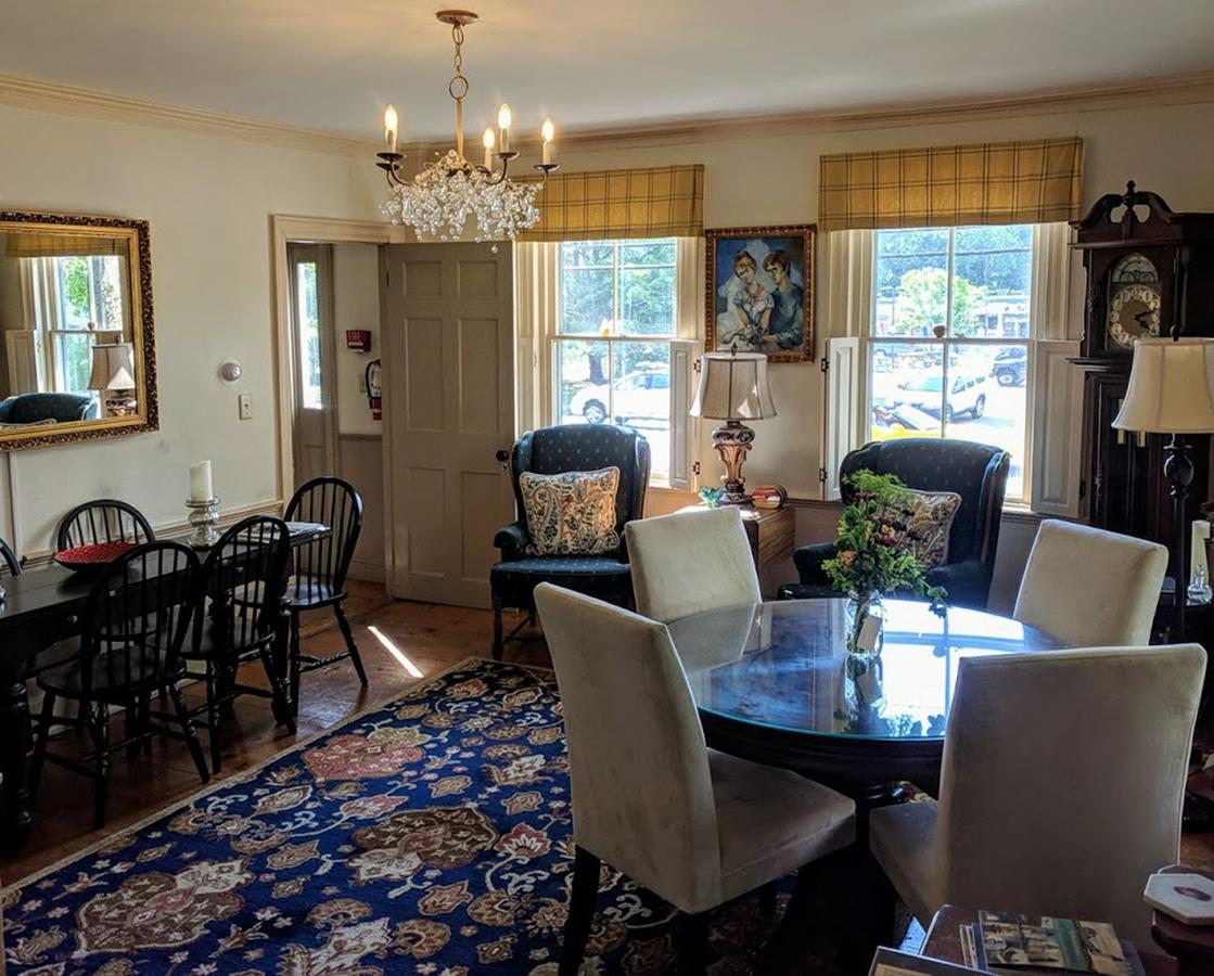 Elms Of Camden Bed & Breakfast ภายนอก รูปภาพ