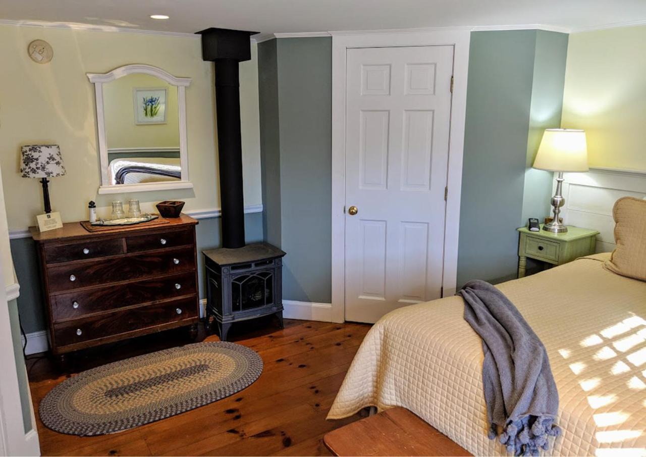 Elms Of Camden Bed & Breakfast ภายนอก รูปภาพ