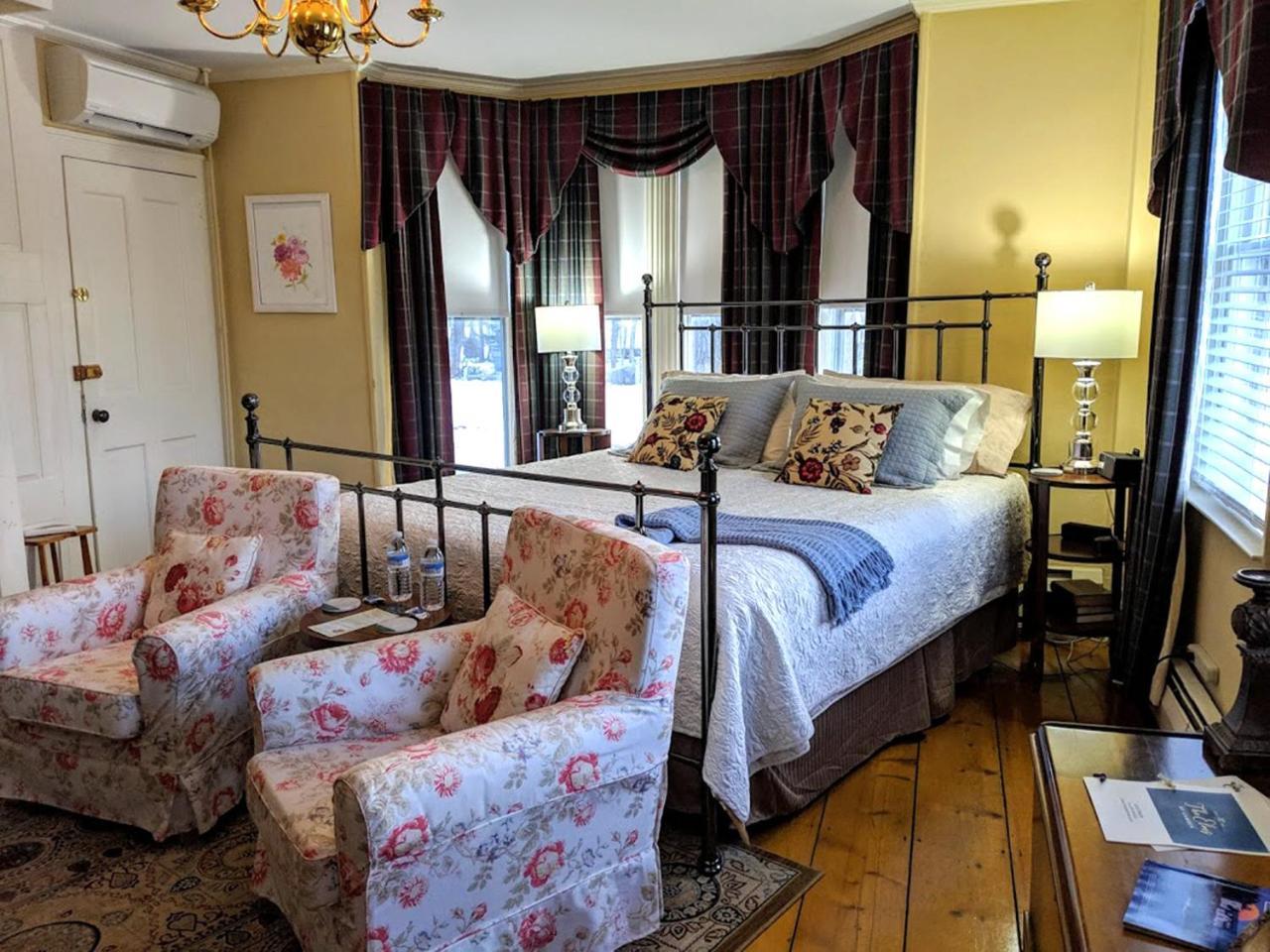 Elms Of Camden Bed & Breakfast ภายนอก รูปภาพ