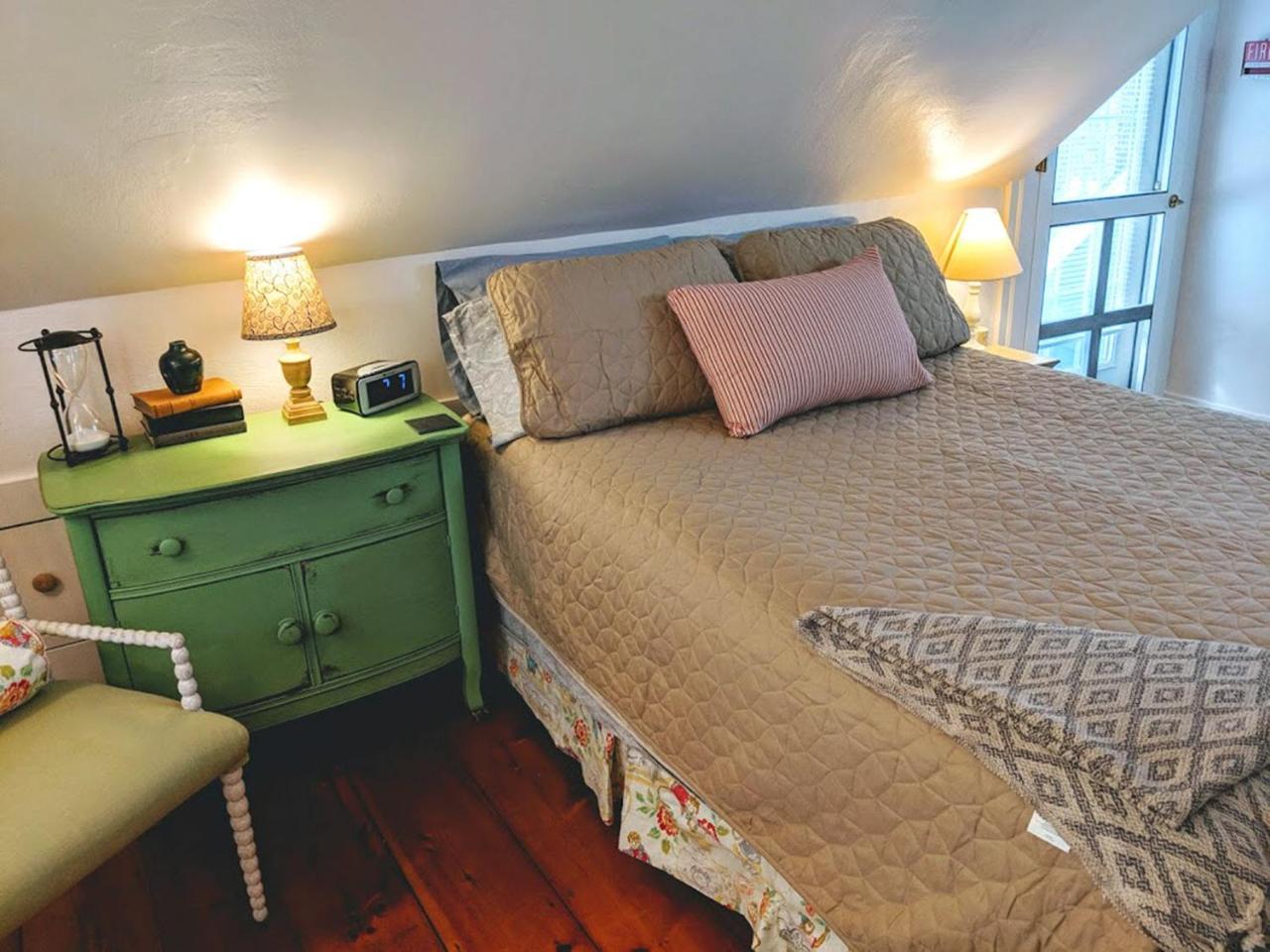 Elms Of Camden Bed & Breakfast ภายนอก รูปภาพ